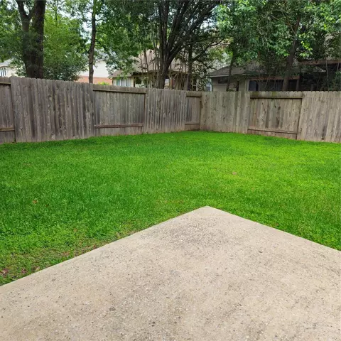 Exterior - 42 Drifting Shadows Cir, Conroe, TX 77385 photo 2 of 2