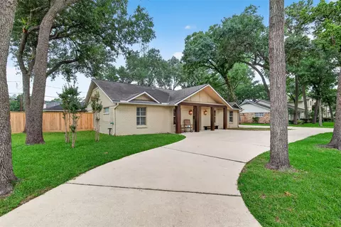 341 W Gaywood Dr, Houston, TX 77079