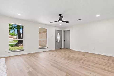 Living - 4502 Quailgate Dr, Spring, TX 77373 photo 4 of 5