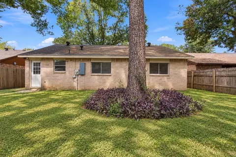 Exterior - 4502 Quailgate Dr, Spring, TX 77373 photo 2 of 6