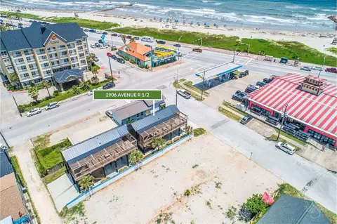 2906 Avenue R 12, Galveston, TX 77550