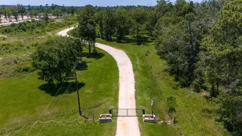 032 Falcon Pt, Onalaska, TX 77360 photo 4