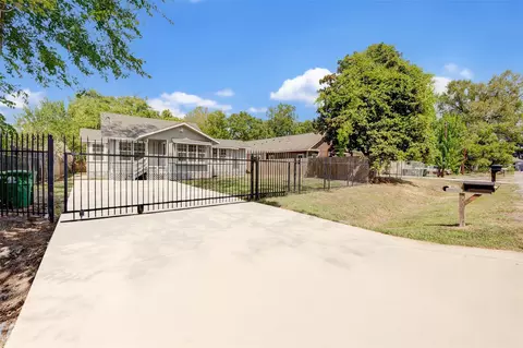 8709 Knox St, Houston, TX 77088