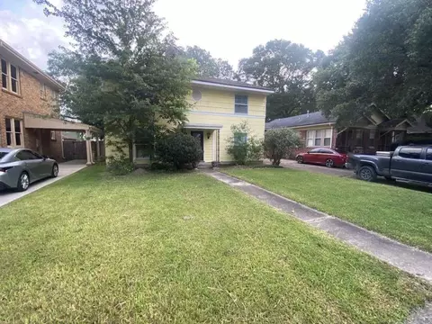 2480 Pecos St, Beaumont, TX 77702