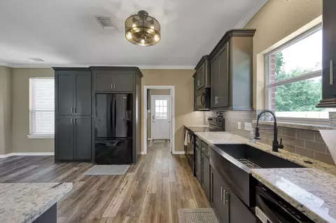 Kitchen - 614 Spring Forest Dr, Conroe, TX 77302 photo 1 of 2
