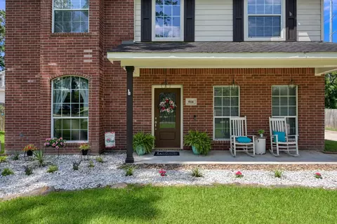 Exterior - 614 Spring Forest Dr, Conroe, TX 77302 photo 3 of 8