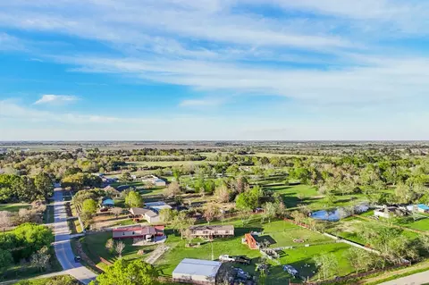 View/Area - 30318 Binford Pl, Waller, TX 77484 photo 3 of 4