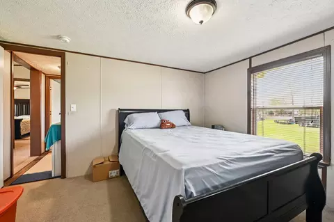Bedroom - 30318 Binford Pl, Waller, TX 77484 photo 5 of 7