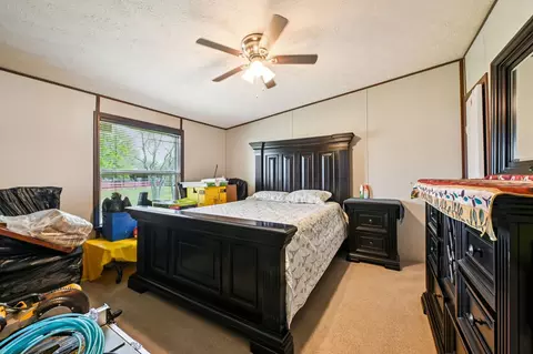 Bedroom - 30318 Binford Pl, Waller, TX 77484 photo 1 of 7