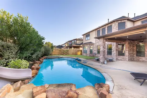6110 Chapel Falls Ln, Fulshear, TX 77441