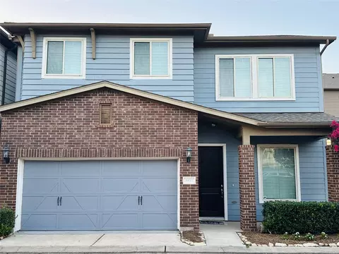 8812 Ashbloom Ln, Houston, TX 77080