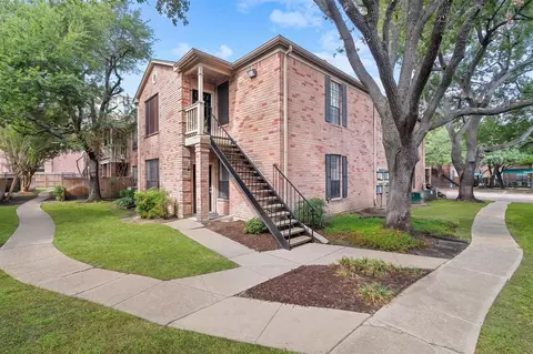 2255 Braeswood Park Dr #265, Houston, TX 77030