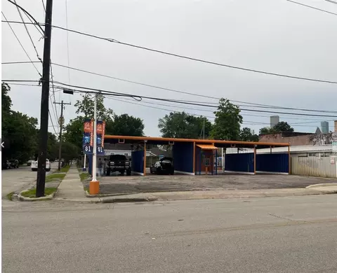 1823 Gentry St, Houston, TX 77009