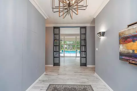 Entry Way - 1380 Thomas Rd, Beaumont, TX 77706 photo 2 of 3