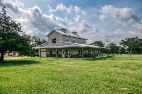 38261 Fm 1736 Rd, Hempstead, TX 77445