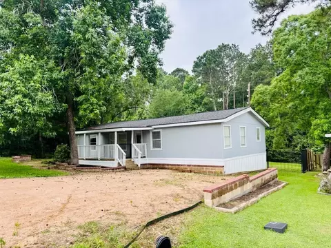 14447 W Lee Shore Dr, Willis, TX 77318