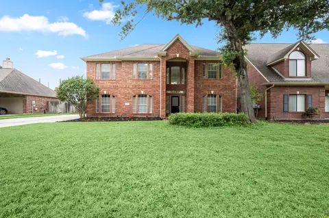 9514 Champions Cove Dr, Spring, TX 77379