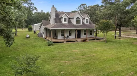 17520 E Williams Rd, Conroe, TX 77303