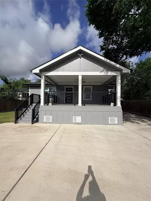 4501 Hirsch Rd, Houston, TX 77026