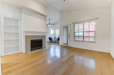 1330 Old Spanish Trl #7301, Houston, TX 77054