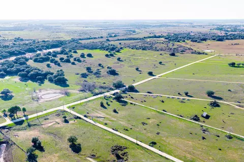 682 Schultz Rd S, Sealy, TX 77474 photo 14