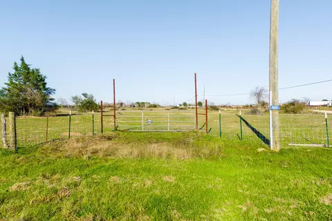682 Schultz Rd S, Sealy, TX 77474 photo 27