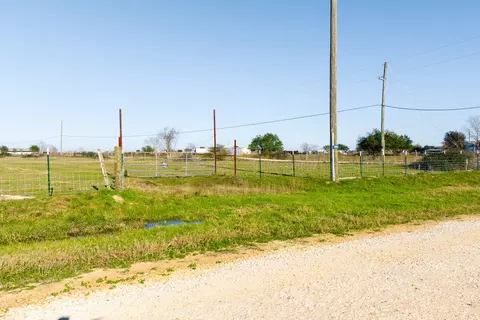 682 Schultz Rd S, Sealy, TX 77474 photo 29
