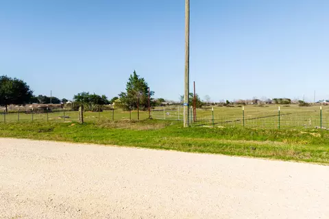 682 Schultz Rd S, Sealy, TX 77474 photo 26