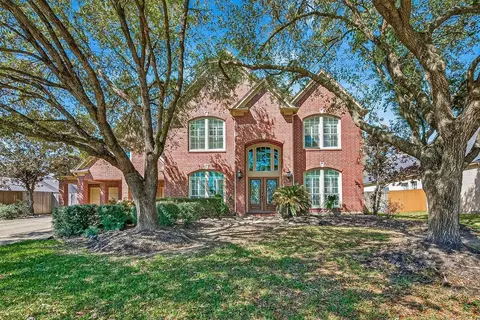 12711 Wildwood Bend Ln, Cypress, TX 77433
