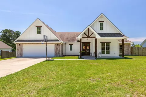 627 Box Car Rd, Lufkin, TX 75904