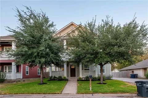 1133 Oney Hervey, College Station, TX 77840