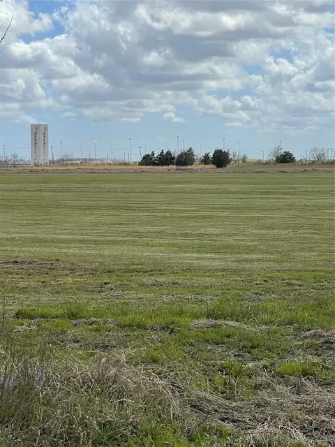8535 State Hwy 35 Hwy, Van Vleck, TX 77482