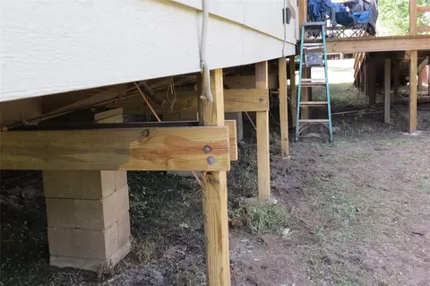 Exterior - 177 White Oak Dr, Trinity, TX 75862 photo 4 of 6