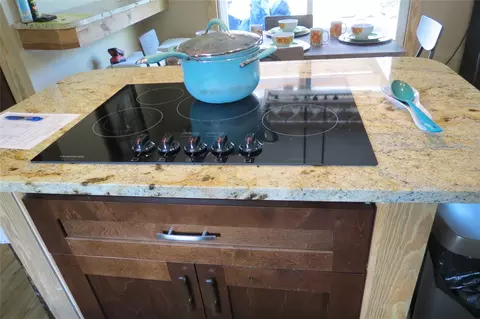 Kitchen - 177 White Oak Dr, Trinity, TX 75862 photo 3 of 4