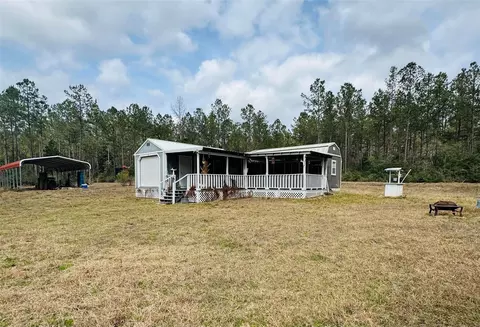 2071 Camp Seale Rd, Livingston, TX 77351