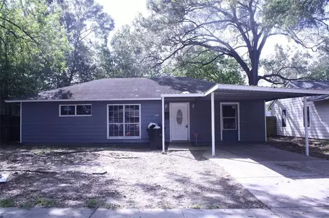 5818 Westover St, Houston, TX 77033
