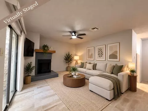 9383 Pagewood Ln, Houston, TX 77063