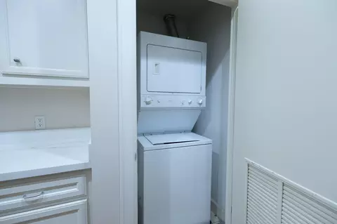 Other - 5941 S Loop E #603, Houston, TX 77033 photo 11 of 11