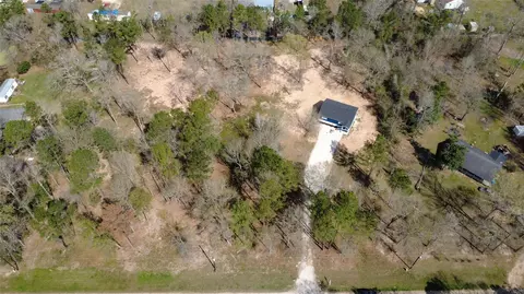 135 County Road 3431, Cleveland, TX 77327