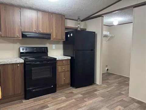 Kitchen - 1311 Big Hawg Dr, Trinity, TX 75862 photo 2 of 2