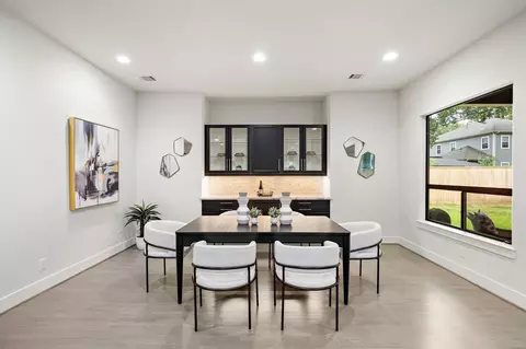 Dining - 1906 Ebony Ln, Houston, TX 77018 photo 1 of 1