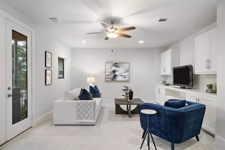 Other - 1906 Ebony Ln, Houston, TX 77018 photo 4 of 8