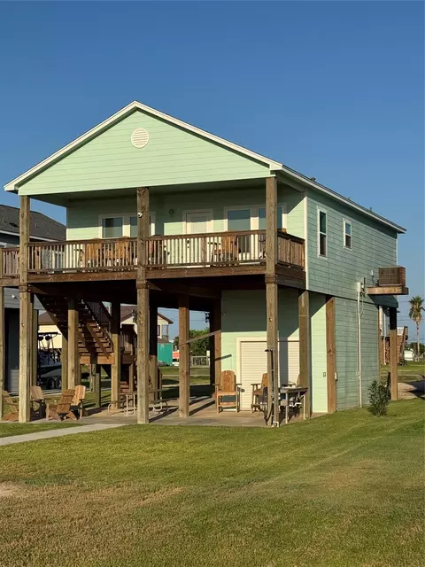 2024 County Road 201, Sargent, TX 77414