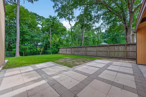 Exterior - 23610 Creekview Dr, Spring, TX 77389 photo 10 of 10