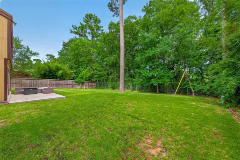 Exterior - 23610 Creekview Dr, Spring, TX 77389 photo 4 of 10