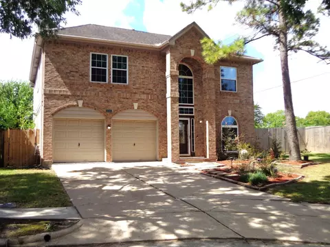 1602 Emerald Lake Ct, Houston, TX 77062