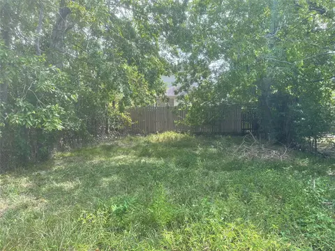 1010 E 38th St, Houston, TX 77022