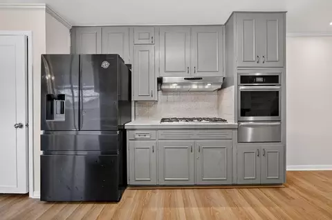 Kitchen - 3501 Cavitt Ave, Bryan, TX 77801 photo 3 of 4