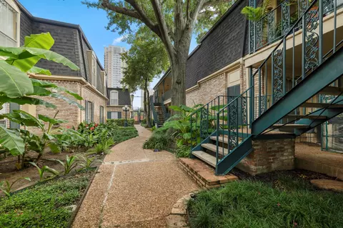 800 Post Oak Blvd #75, Houston, TX 77056