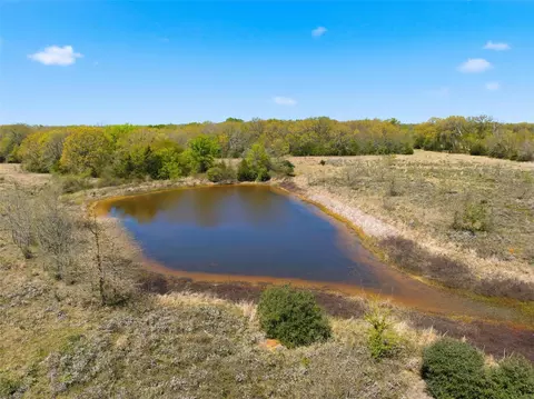 00 Lcr 822, Groesbeck, TX 76642